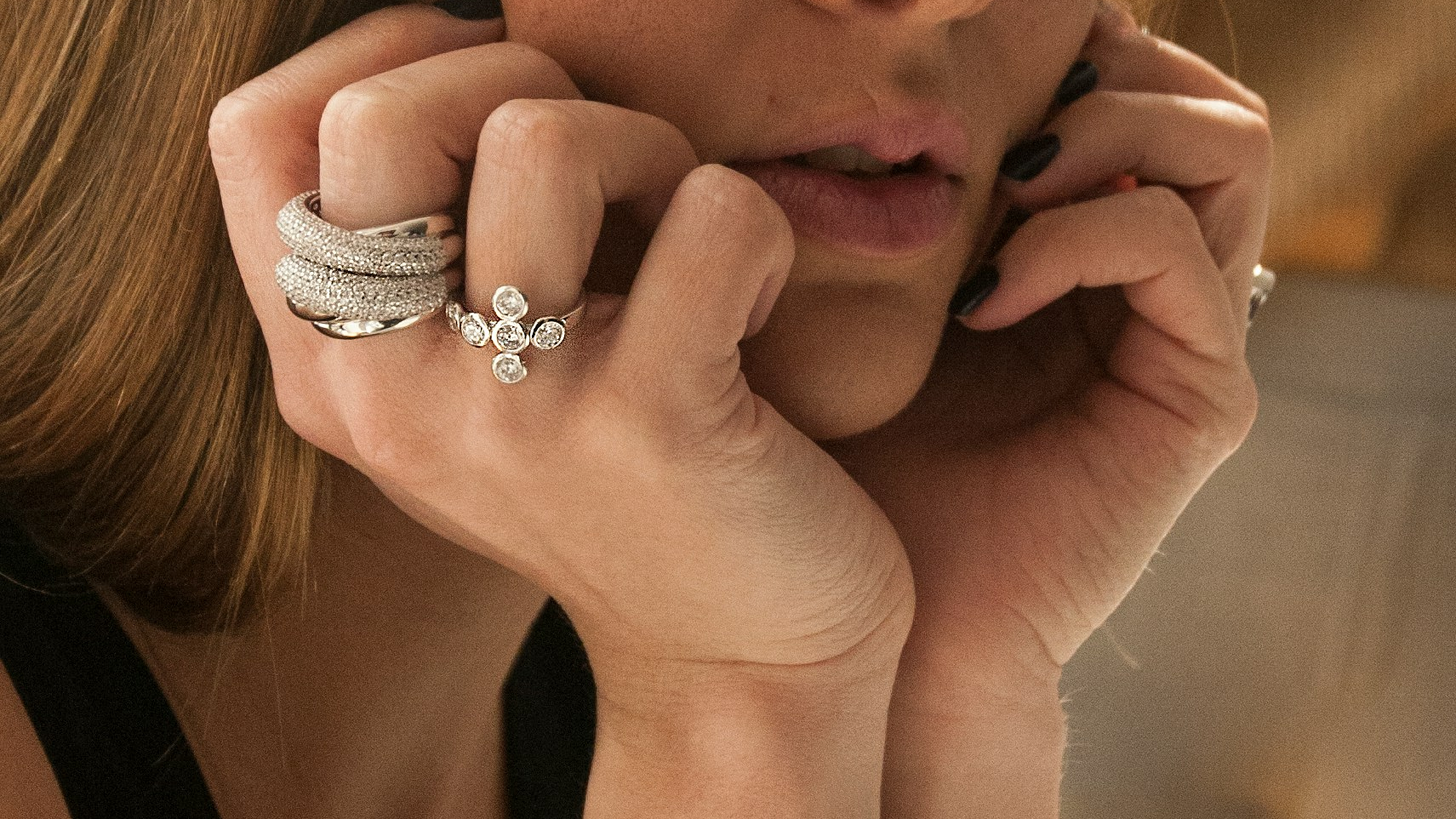 Brilliant Stone Rings That Spread Instant Elegance