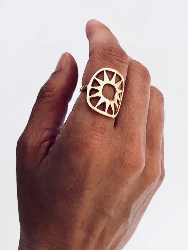 Openwork Sunburst Ring 3