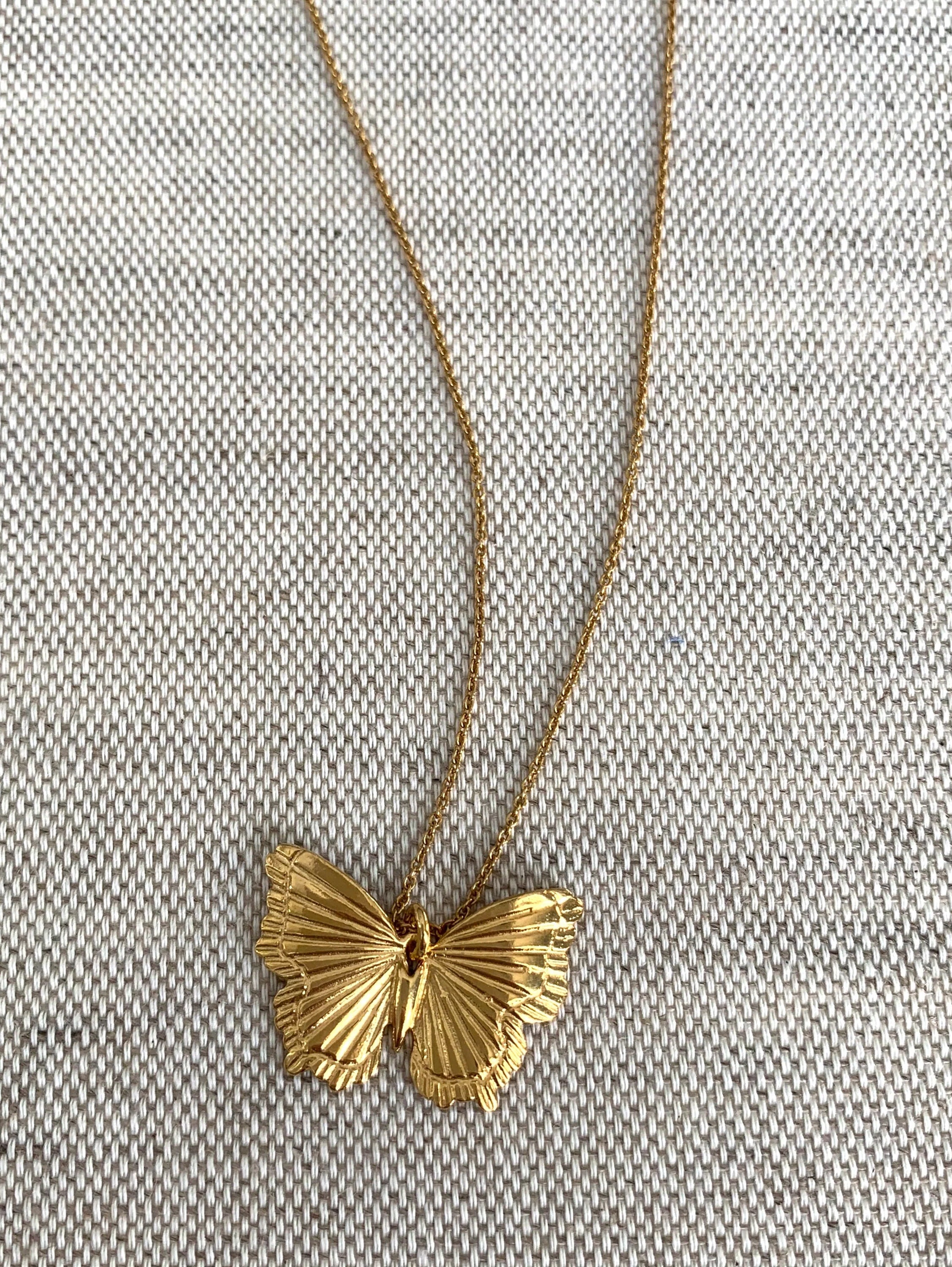 Butterfly Pendant Necklace 3